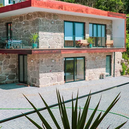 Çiftlik konaklama Vale Da Fonte - Charming Ponte da Barca