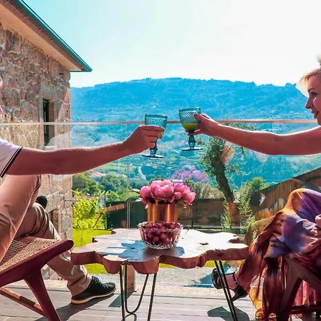 Vale Da Fonte - Charming Alojamento de Turismo Rural Ponte da Barca