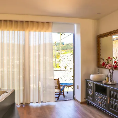 Vale Da Fonte - Charming