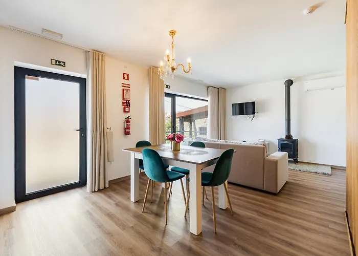 Vale Da Fonte - Charming 팜스테이 *